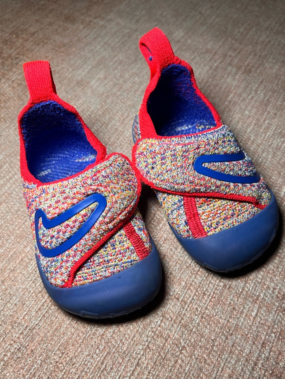 Nike Swoosh 1 Toddler Size 5 Multi color slip on shoe APMA approved